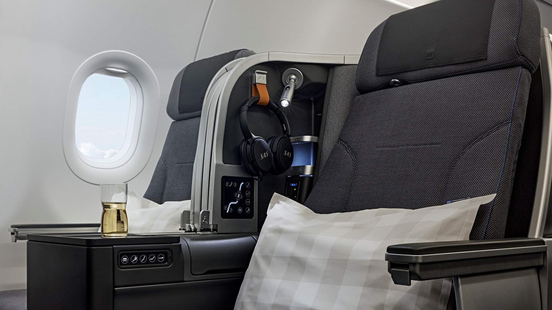 SAS rolls out its new A321LR Business Class cabin